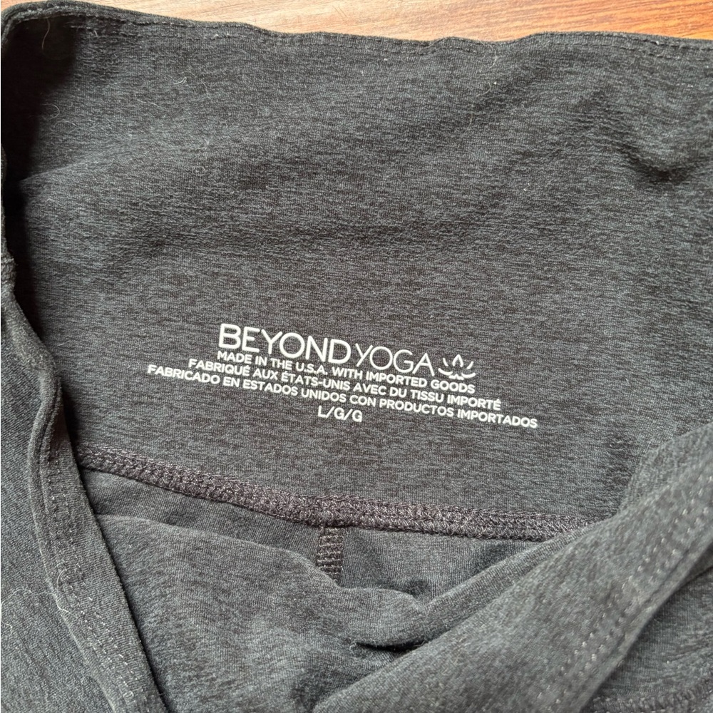 Like New Beyond Yoga Pants